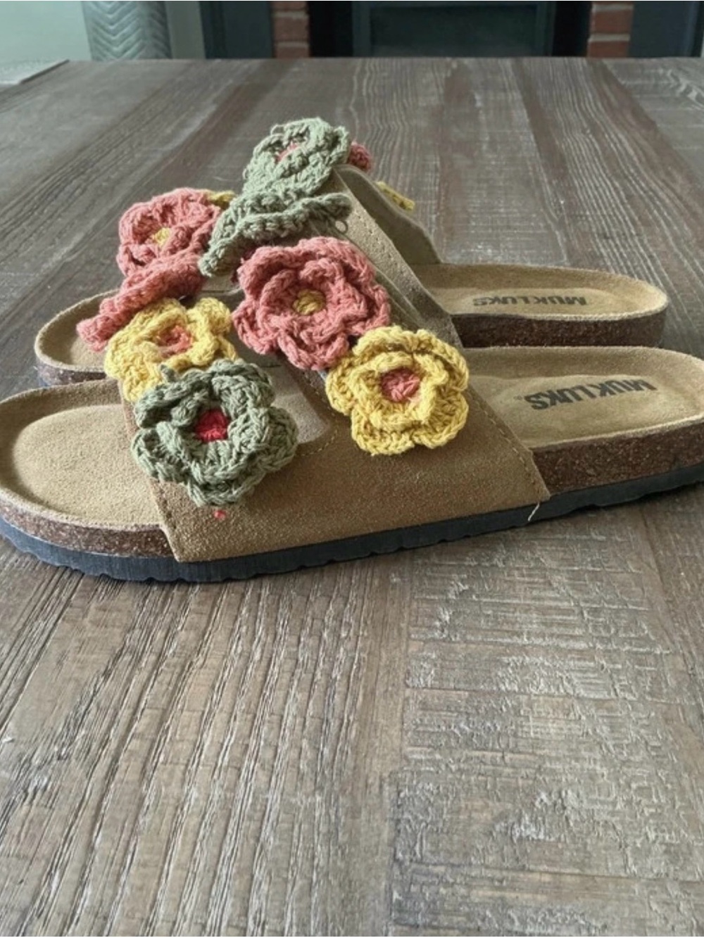 Muk Luks Brown Suede Slides Crochet Flower Accents Sz 9